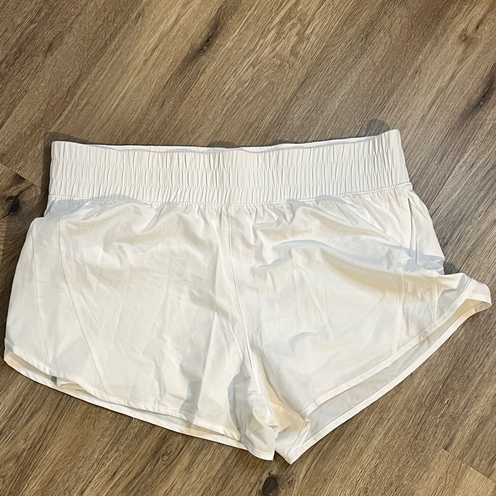 Avia Women’s Athletic Shorts White XL 16–18 Activewear Running Training Gym